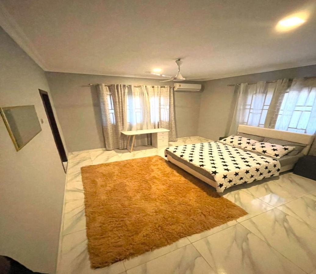 Detouz Lodging Accra Exterior photo