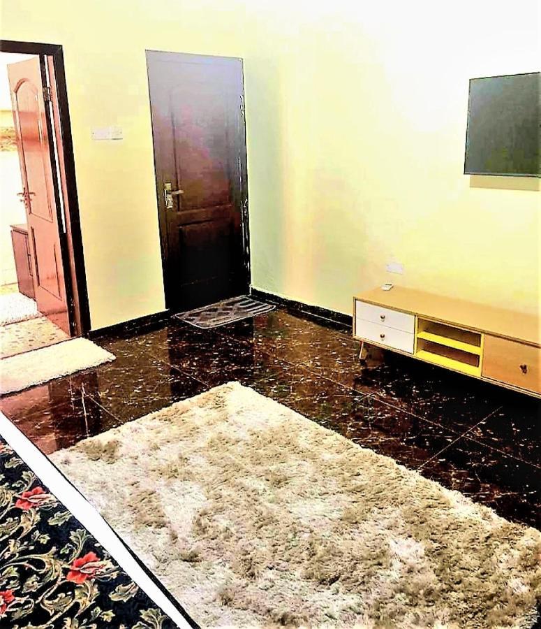 Detouz Lodging Accra Exterior photo